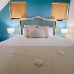 Villa 5 Whitesands