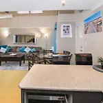 Dunsborough Deluxe Retreat