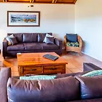Whalers Cove Villas