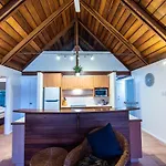 Whalers Cove Villas