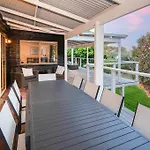 Eagle Bay Summerhaus