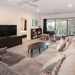 Eagle Bay Summerhaus