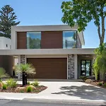 Flametree I Private Properties