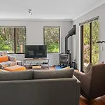 Otra Casa - Your Cosy, Chill South West Getaway!