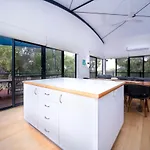 Paradise - Perfect Location In The Heart Of Old Dunsborough