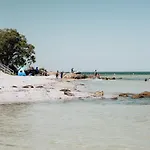 Sur Mer - Seaside Sanctuary