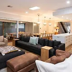 The Bay Retreat