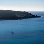 Sea Spirit I Private Properties