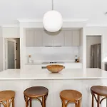 Barry\'S Holiday Home