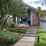 Panorama I Private Properties
