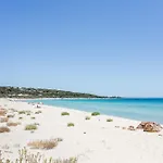 Meelup Mia - The Dream Down South Beach Getaway