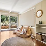 Eagle Bay Beach House - 300M To The Beach!