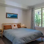 Family Retreat, Near Beach & Town