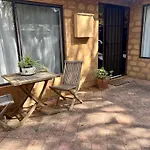 Acacia Retreat