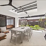 Amila - Central Location With Designed Spaces