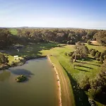 Woodstone Kookaburra Cottage