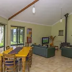 Dunsborough Rail Carriages & Farm Cottages