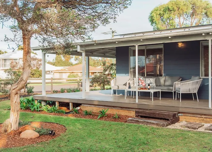 Dunsborough R & R