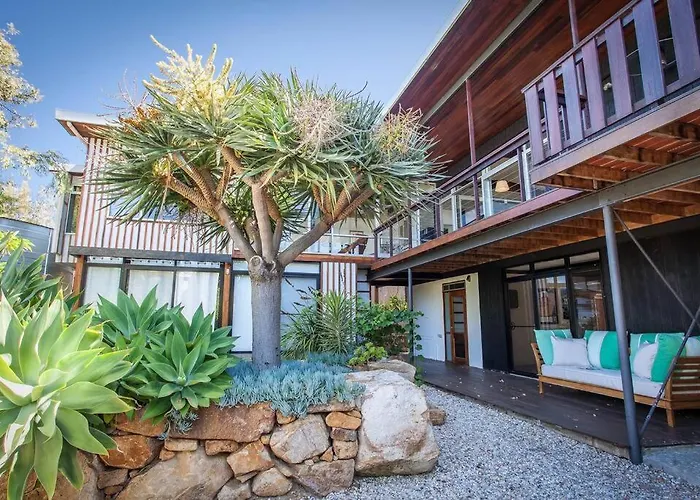 Treehaus I Private Properties