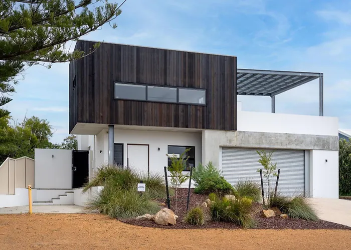 Bayside I Private Properties