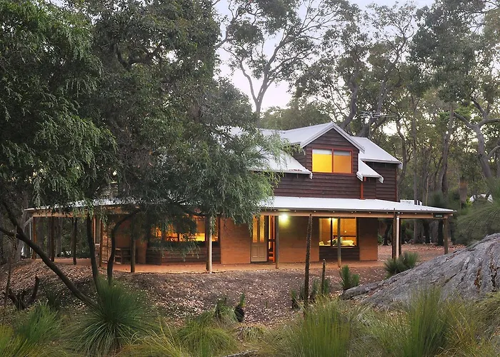 Woodstone Goanna Cottage