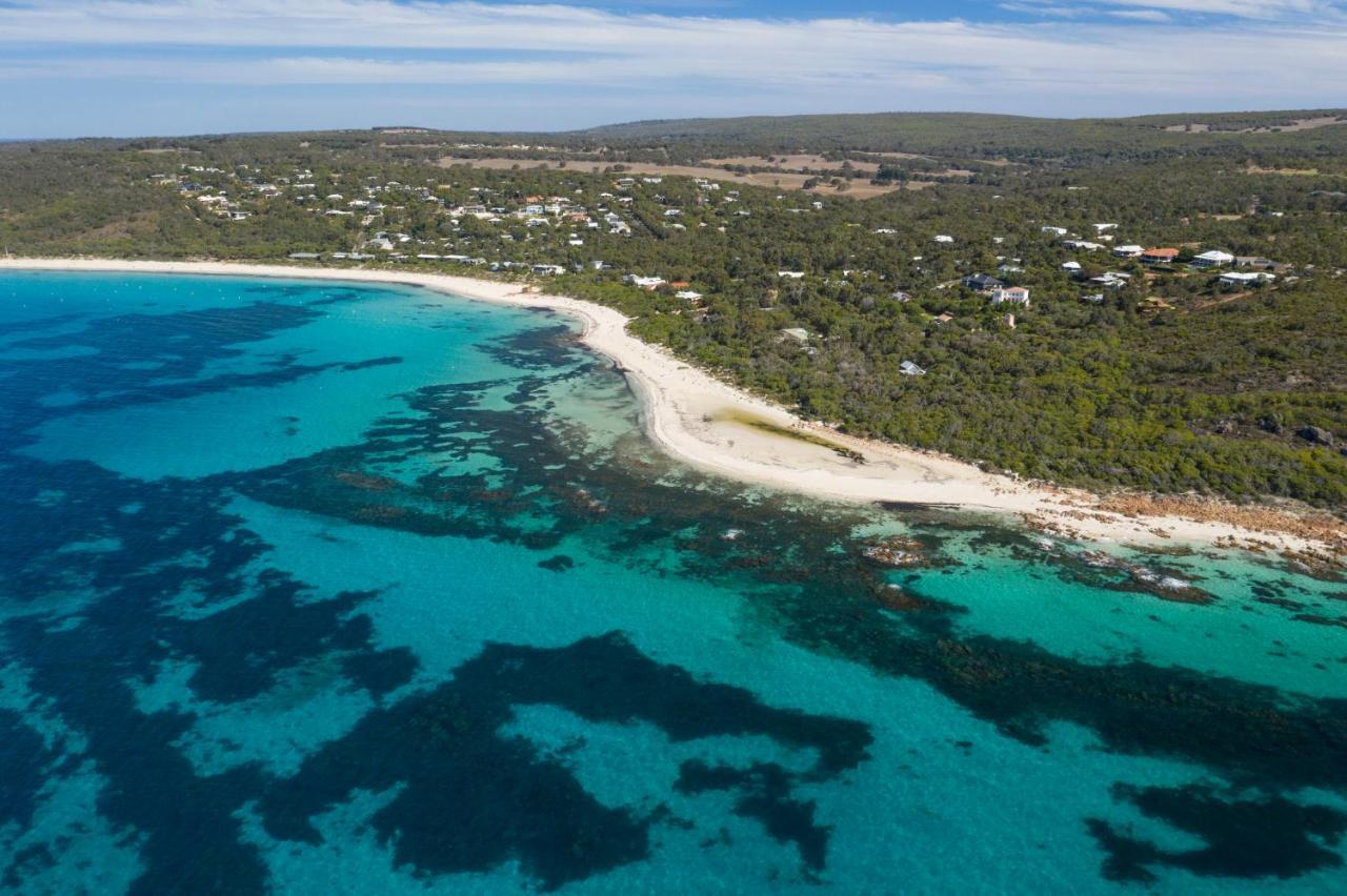 Eagle Bay Beach House Holiday home *