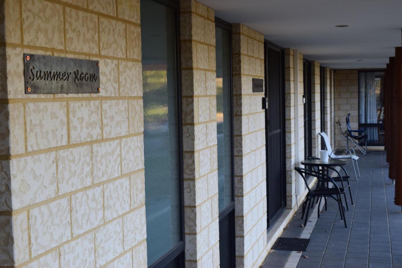 Eagle Bay House 5*
