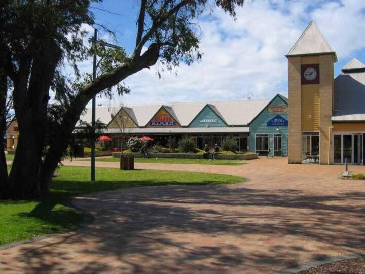 The Sanctuary Luxury Holiday Holiday home Dunsborough