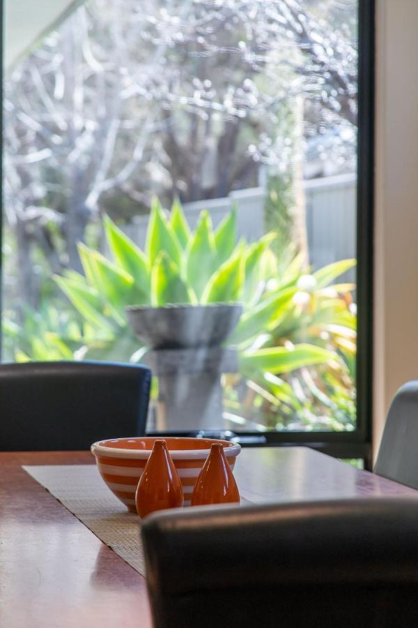 The Sanctuary Luxury Holiday * Dunsborough