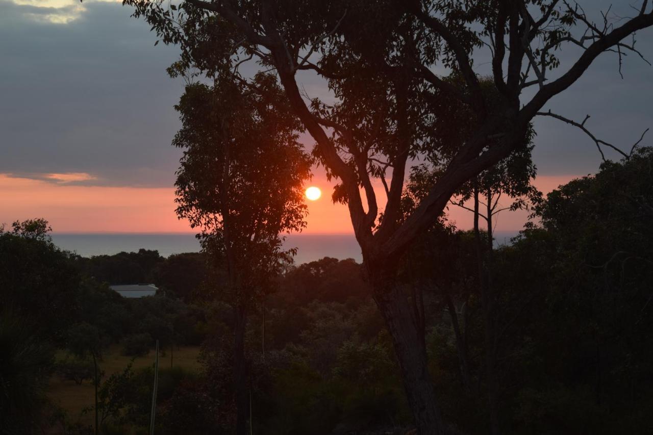Eagle Bay House Bed & Breakfast