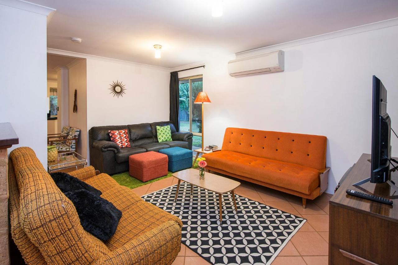 Holiday home Retro Retreat -pet Friendly