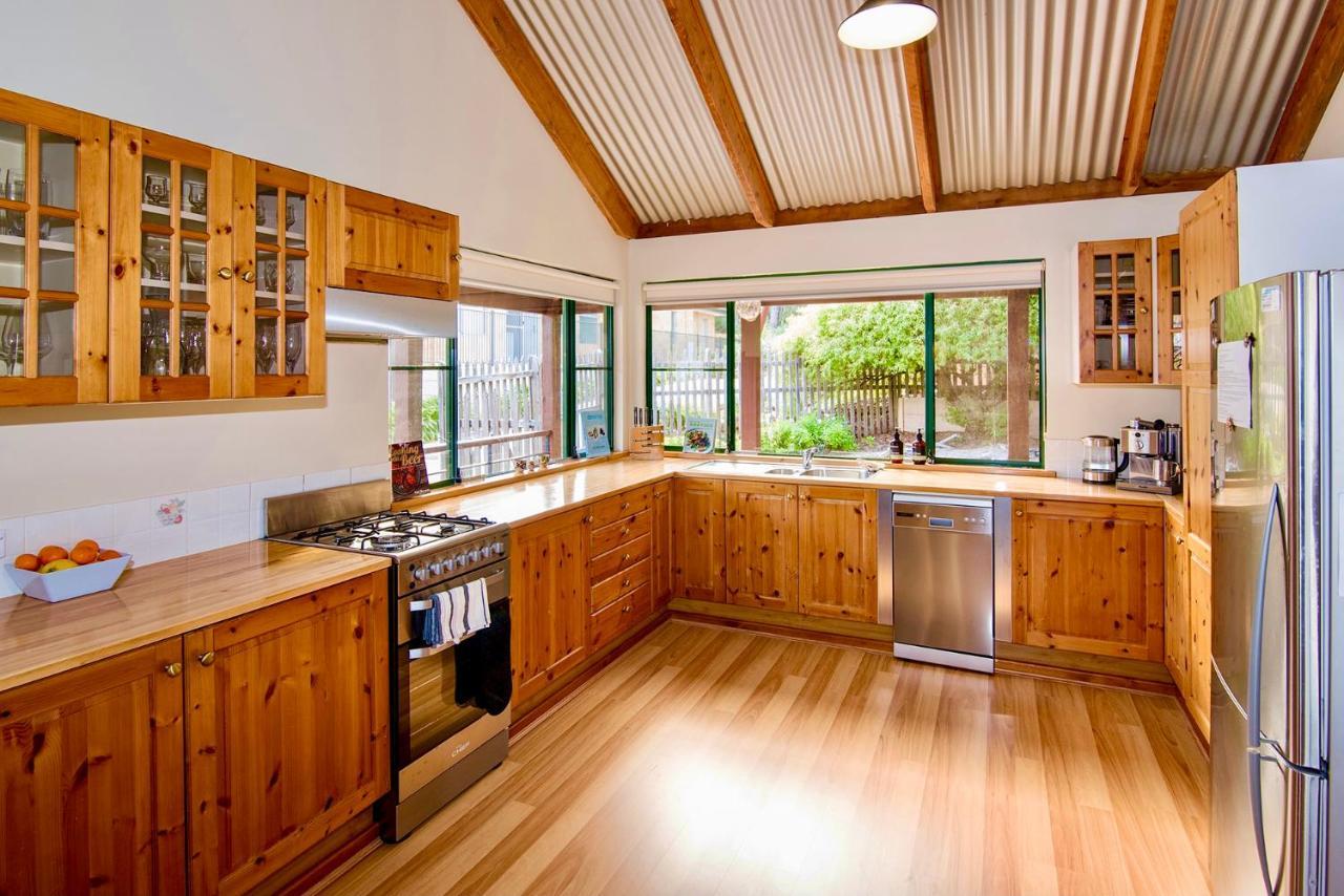 The Tree House Holiday home Dunsborough