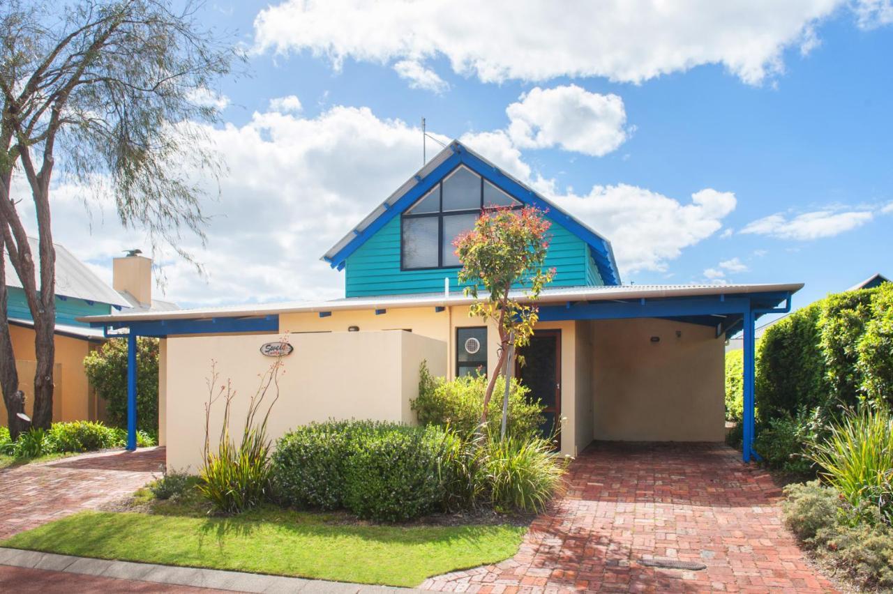 Dunsborough Beach Cottages 4*
