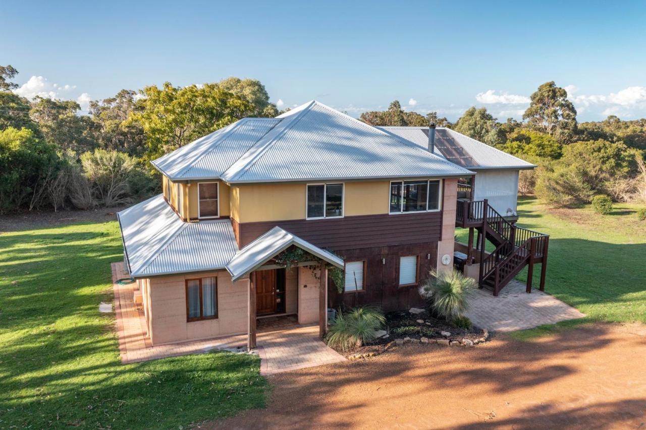 Holiday home Meelup Mia - The Dream Down South Getaway *