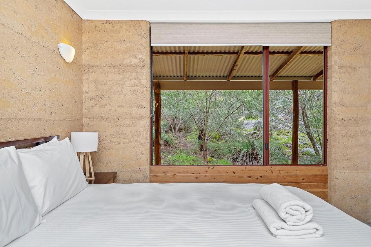 Goanna - Woodstone Estate *