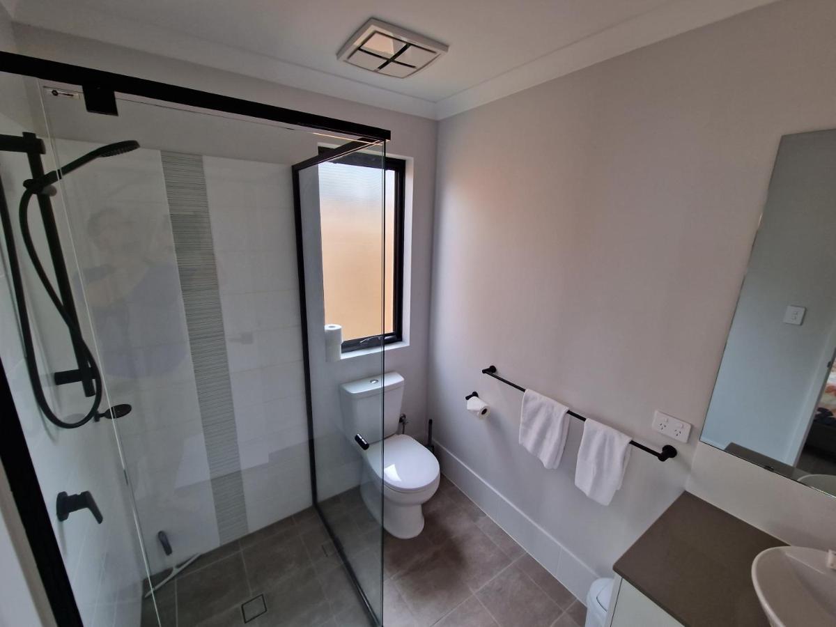 Thurstun Lane Beach House - In A Quiet Lane In Sought After Old Holiday home