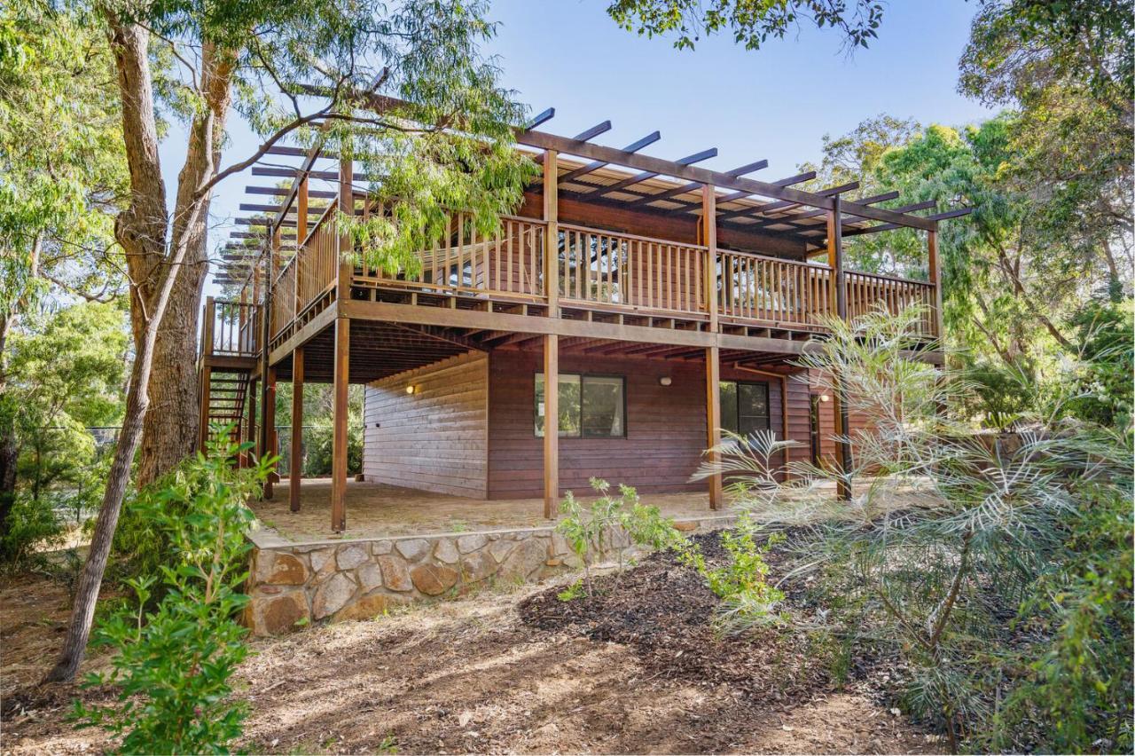 Holiday home Nature's Retreat Eagle Bay Dunsborough