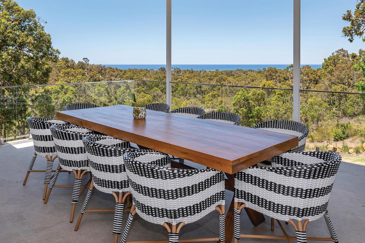Stunning Coastal 5 Bed Amazing Ocean Views