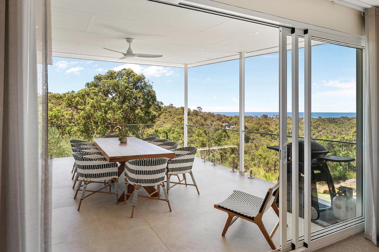 Stunning Coastal 5 Bed Amazing Ocean Views *