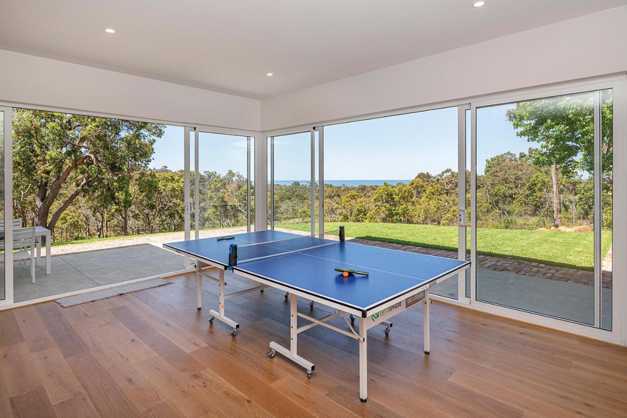Stunning Coastal 5 Bed Amazing Ocean Views *
