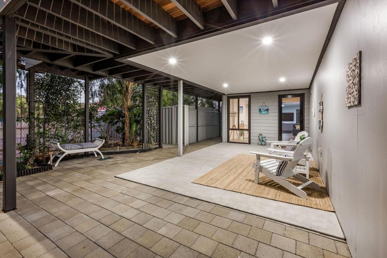 Rooftop Retreat *