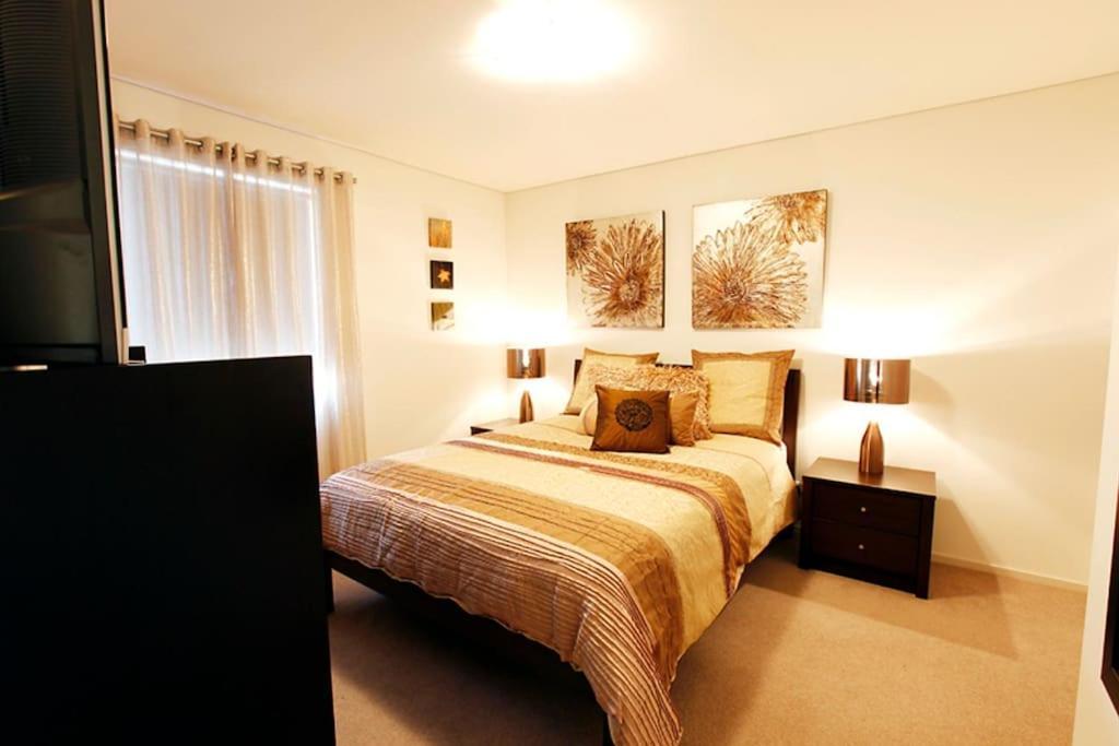 Apartment 8 'aquilla' @ Bay View Centro, *