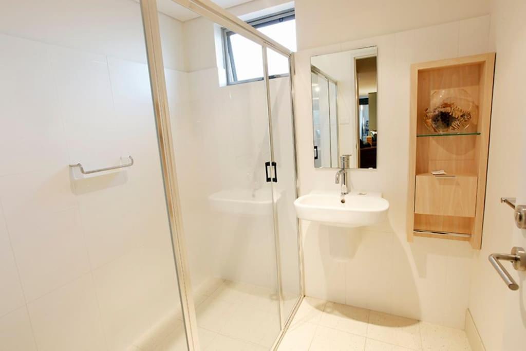 8 'aquilla' @ Bay View Centro, Apartment *