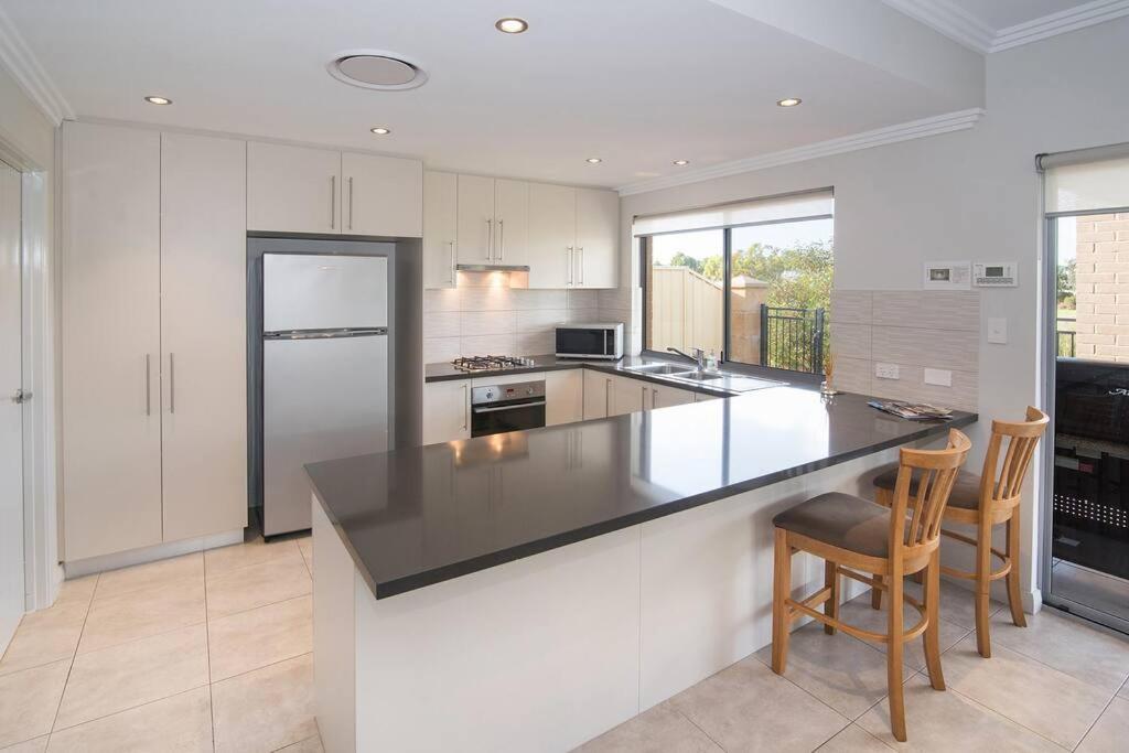 Lakes Escape Holiday home *