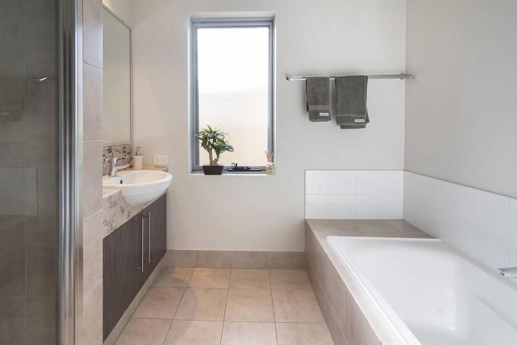 Lakes Escape Holiday home Dunsborough