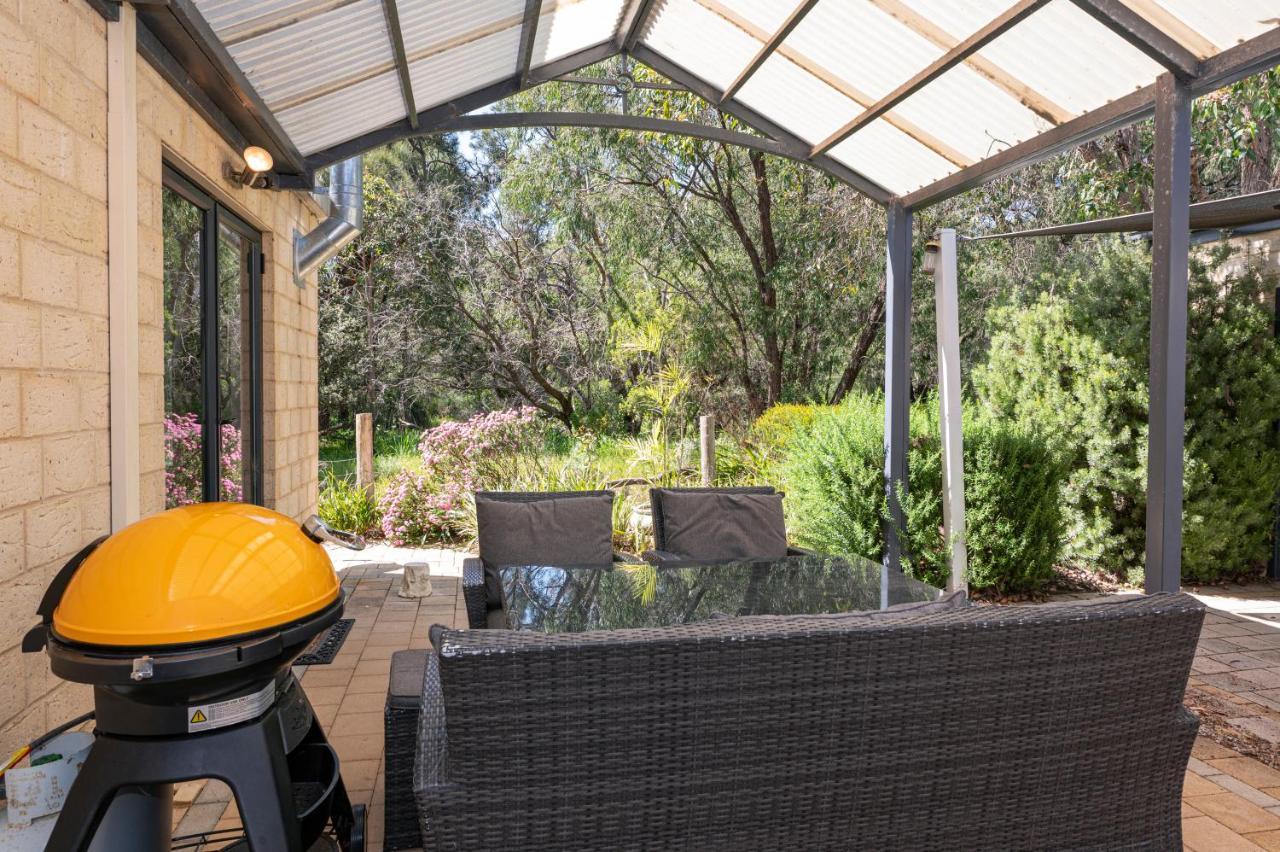 Otra Casa - Your Cosy, Chill South West Getaway! Holiday home *