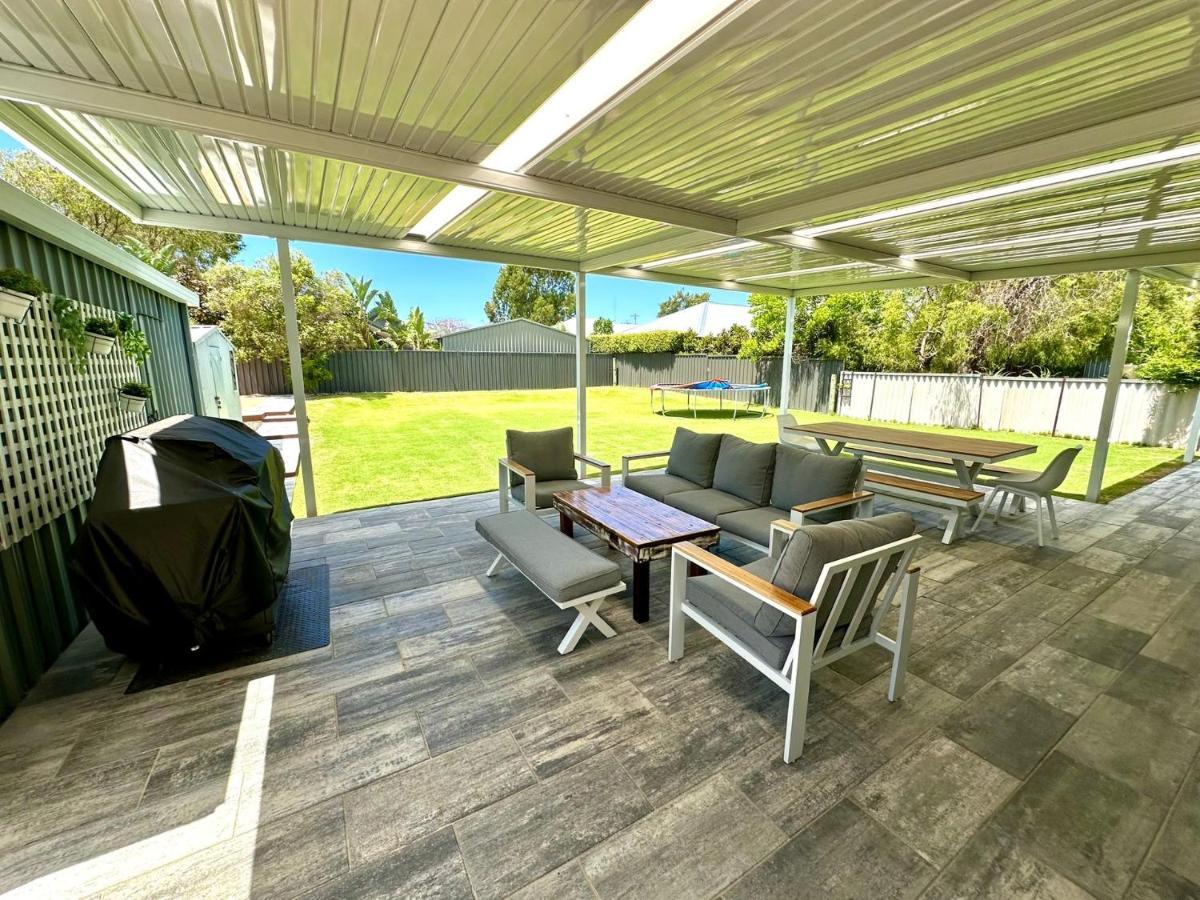 Holiday home - *