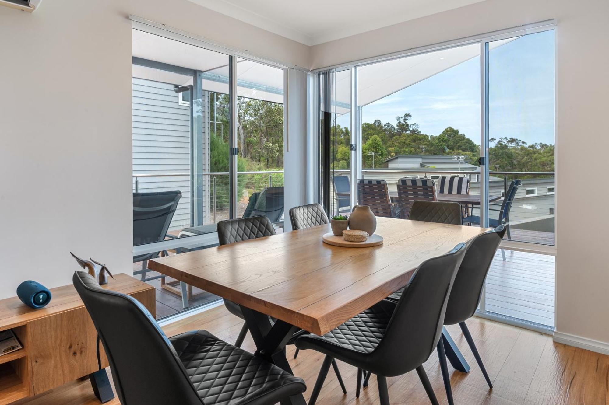 Holiday home Surfs Up