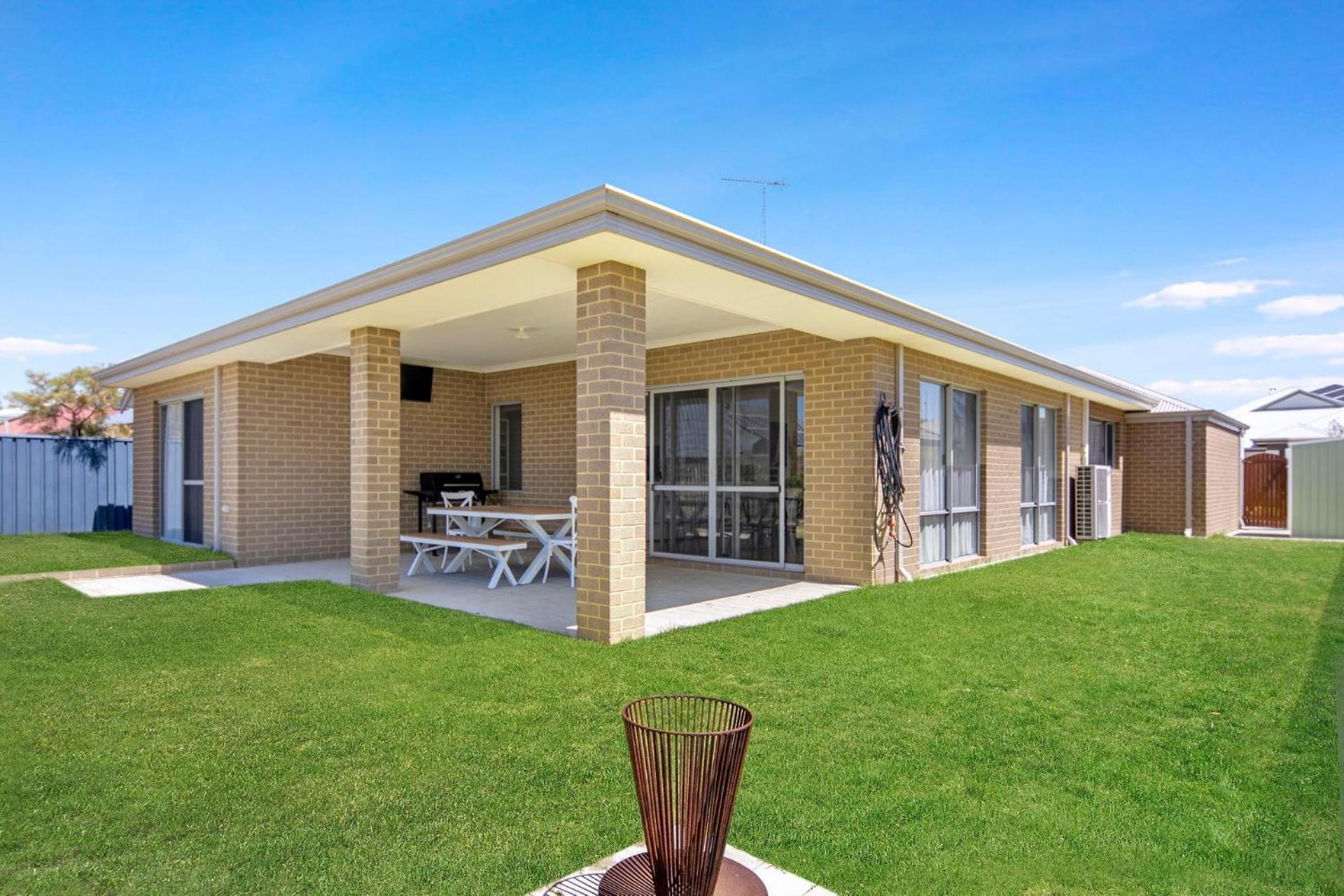Holiday home Killarney Retreat -
