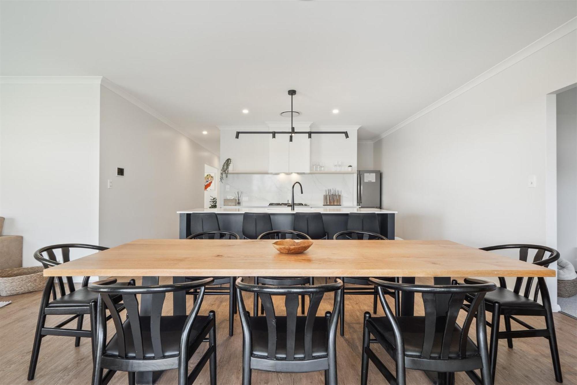 Solkis - Walk To Town, Next To Golf Course Holiday home Dunsborough